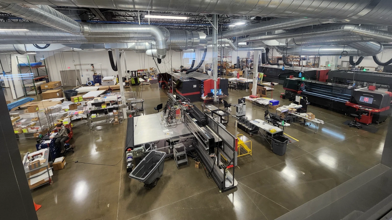 High-bay / Manufacturing • Londonderry, NH